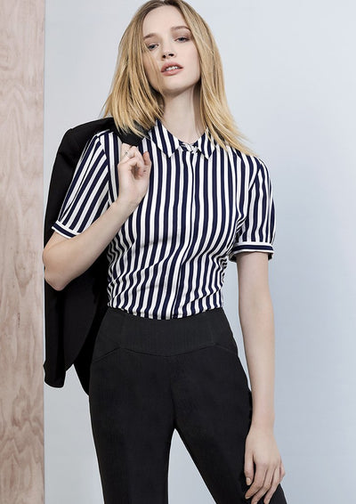 Womens Bandless Slim Leg Pant